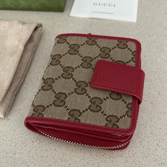 $1,185 New Authentic GUCCI Wallet Signature Canvas Red Beige Brown Bifold Zip - Picture 5 of 14